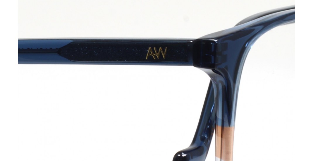 AW 7528 C-4